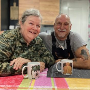 Photo de Cath et Pete dans leurs cuisine