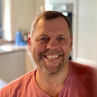 portrait de famille hôte anglaise en bretagne