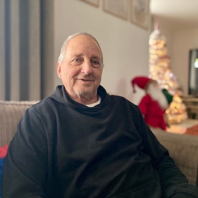 geoff, votre hôte en immersion Bringing People Together